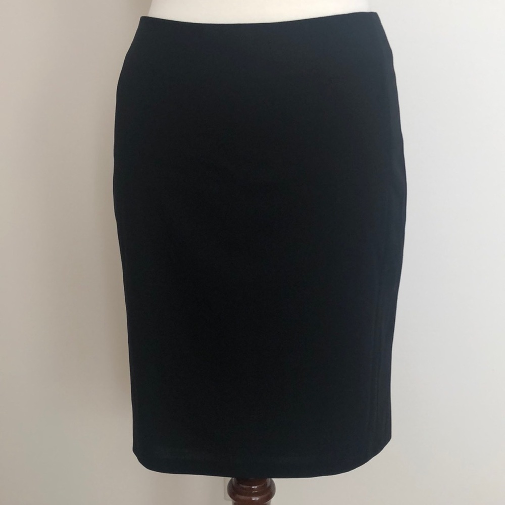 AKRIS Punto Wool Black Pencil Skirt Sz 4